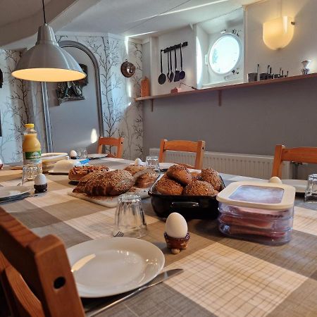 De Logeerboot Dordrecht B&B 외부 사진