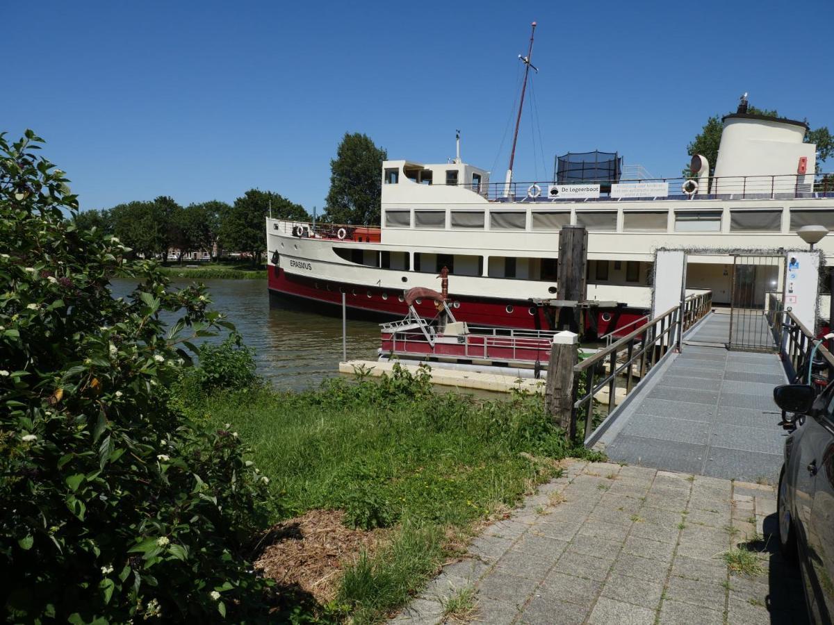 De Logeerboot Dordrecht B&B 외부 사진