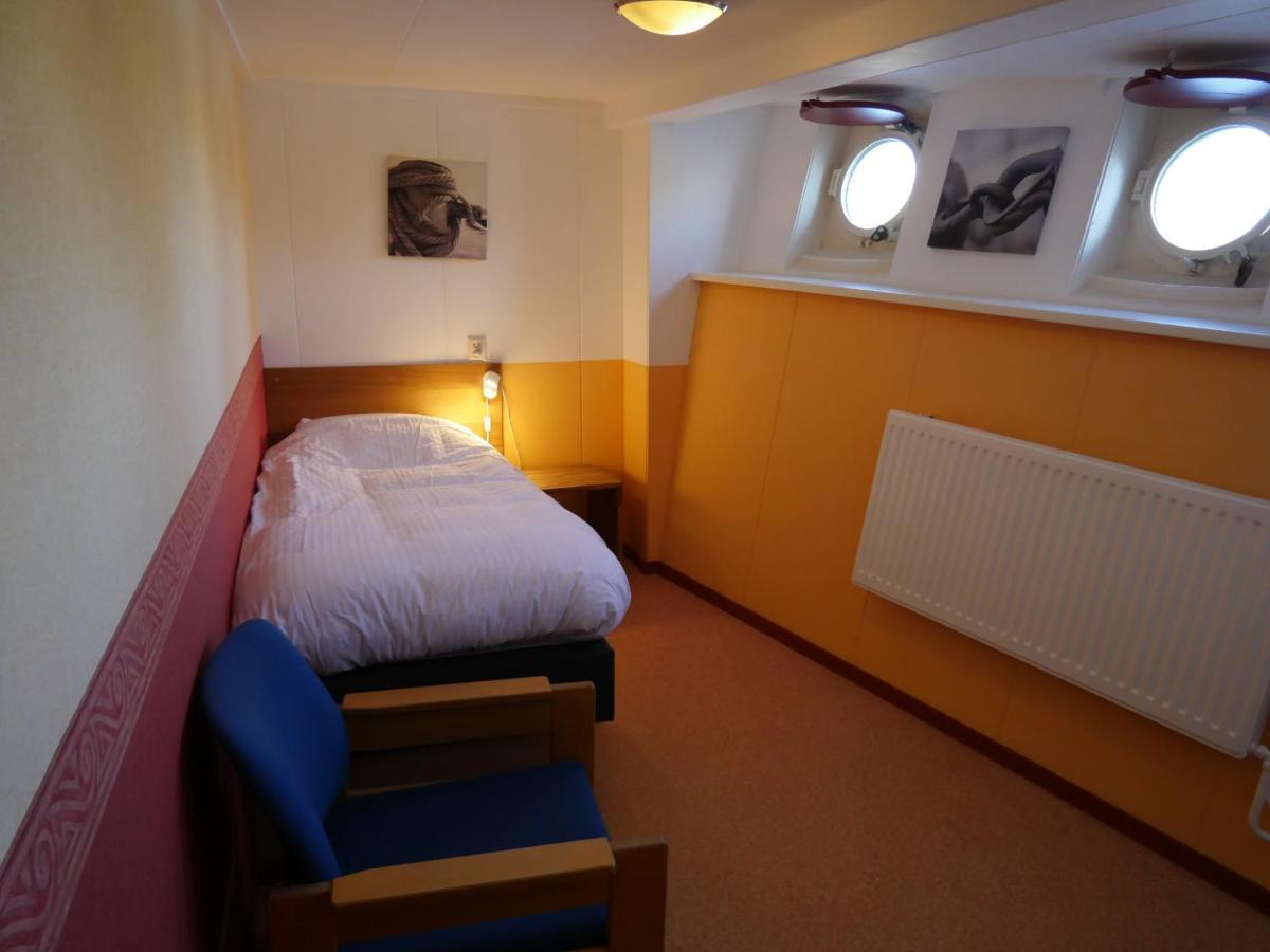De Logeerboot Dordrecht B&B 외부 사진
