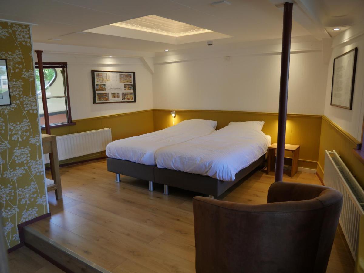 De Logeerboot Dordrecht B&B 외부 사진
