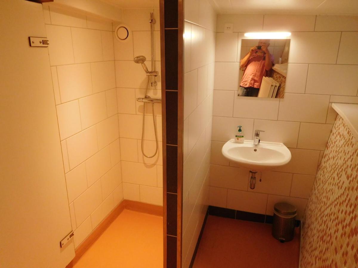 De Logeerboot Dordrecht B&B 외부 사진